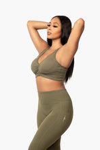 Load image into Gallery viewer, Olive Green leggings with pockets. DH logo on left side.
